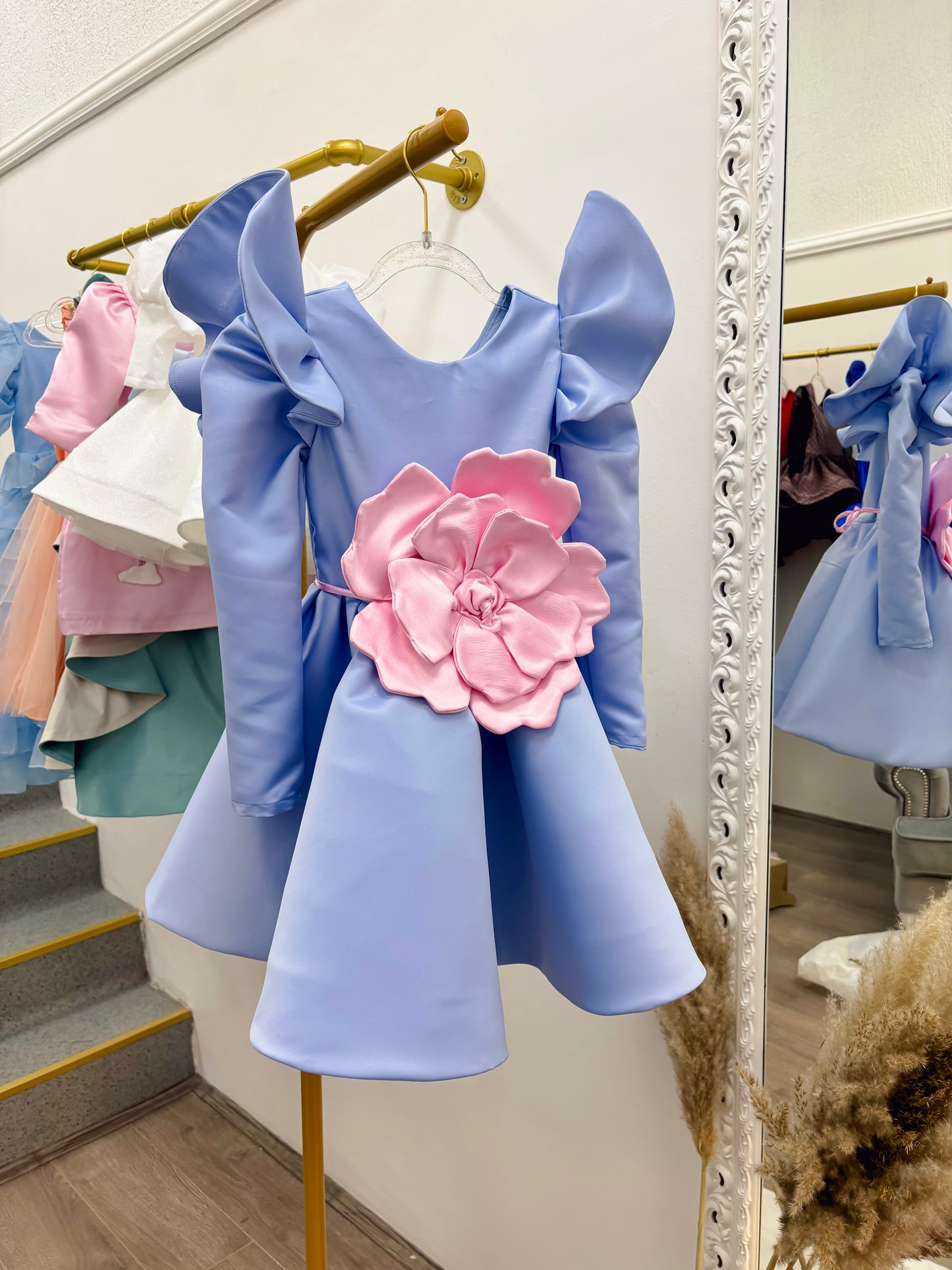 BELLA Dress with sleeves (flower not included)