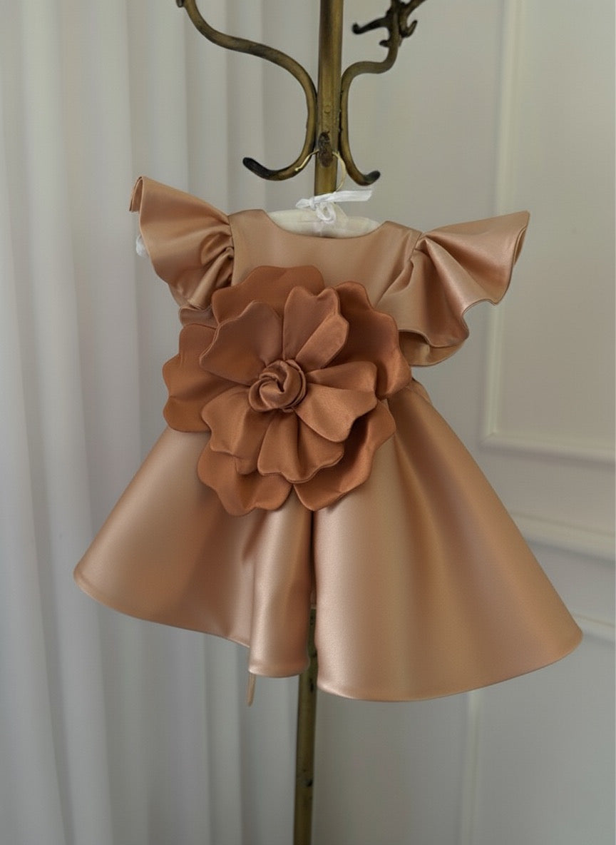 BELLA Dress satin (sold without flower) – Eleonora Couture