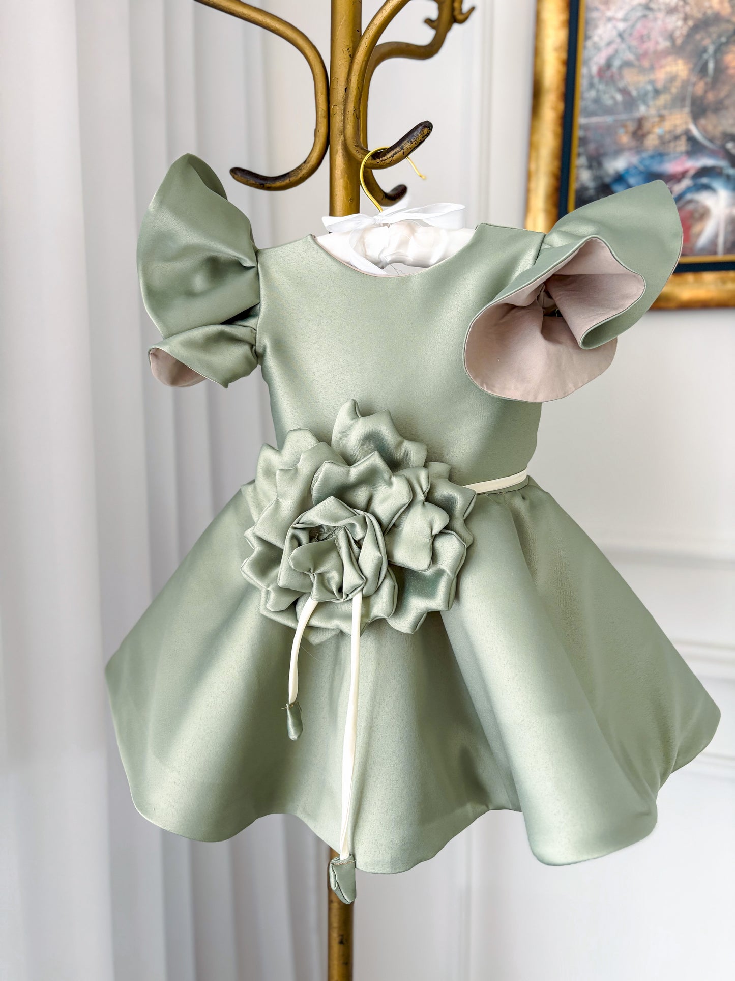 BELLA Dress satin (sold without flower)